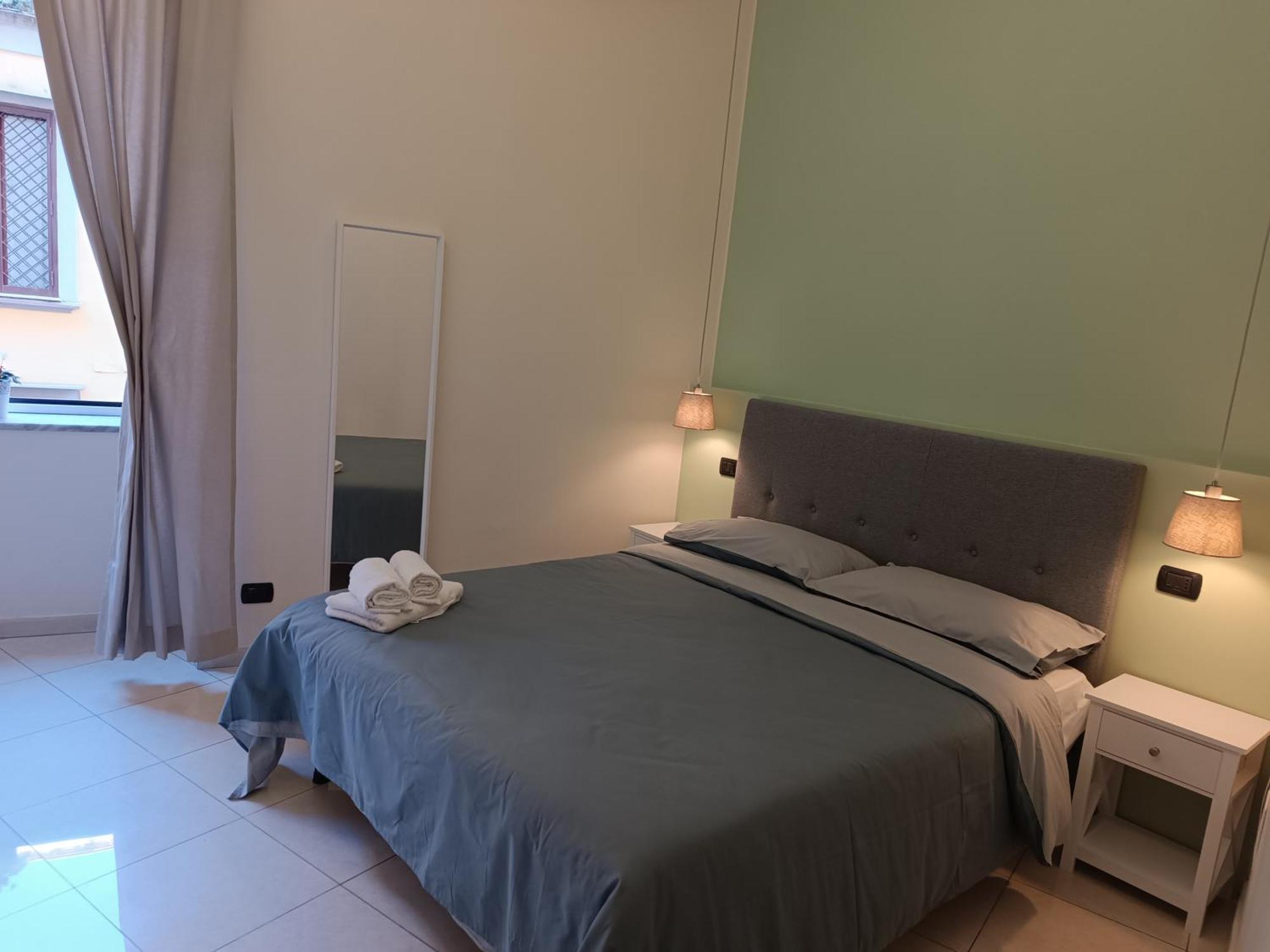 Residenza Geri - Suite And Home Napoli Centro Luaran gambar