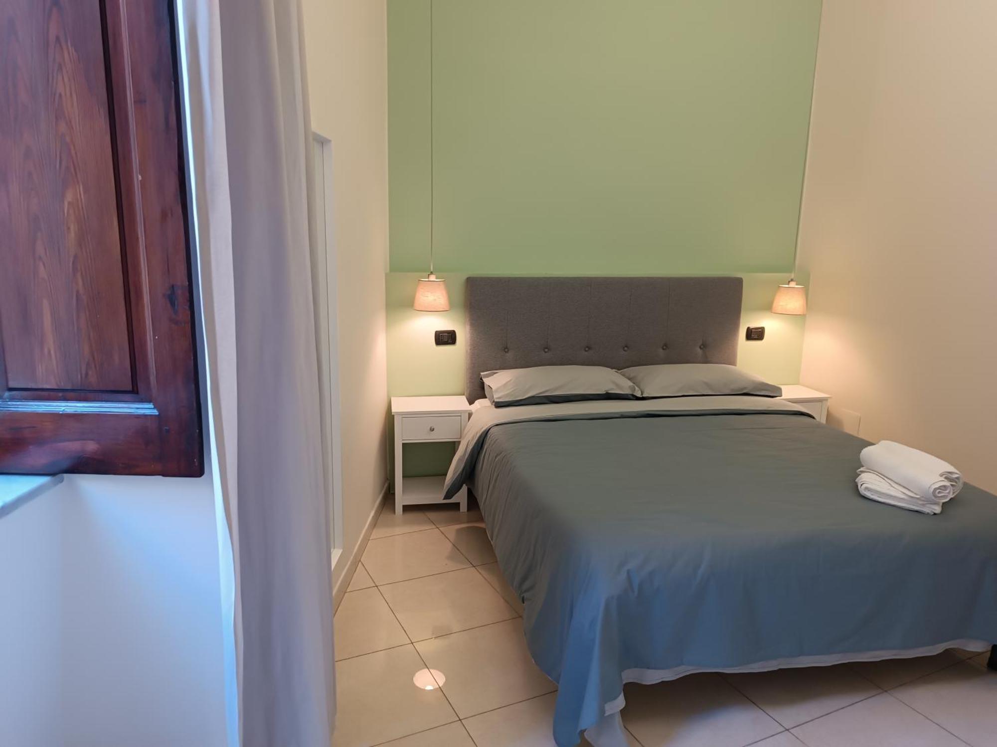 Residenza Geri - Suite And Home Napoli Centro Luaran gambar